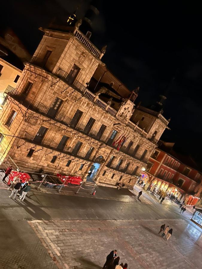 SweetHome Plaza Mayor de León Exterior foto